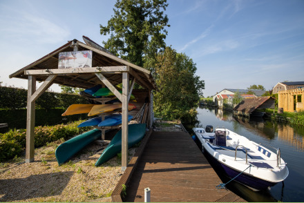 Bungalow voor 3 personen op vakantiepark De Groote Vliet met vismogelijkheden HW017
